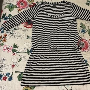 Kenneth Cole Reaction Striped Dress Size L